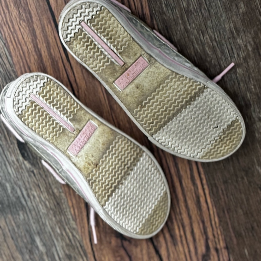 Sperry​​​​ - Picture 5 of 7